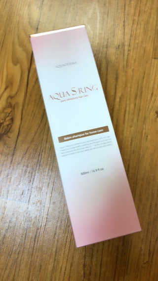 아쿠아큐링 아쿠아S링 퓨어리프레싱 헤어케어 500ml — 5점을 준 리뷰어가 2018년 8월 올린 사용 사진
