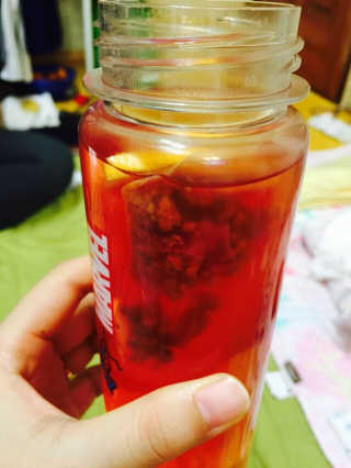 더THE담다 디톡스 워터 팩 500ml 5개 — 4점을 준 리뷰어가 2016년 11월 올린 사용 사진
