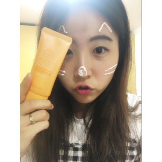 에이썸 엑스퍼트 선블록 — 4.5점을 준 리뷰어가 2016년 7월 올린 사용 사진