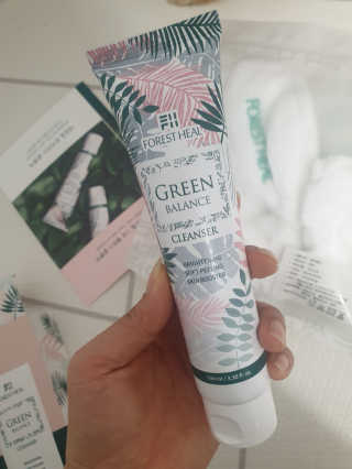 포레스트힐 그린 밸런스 클렌져 100ml + 토끼 헤어밴드 — 5점을 준 리뷰어가 2020년 2월 올린 사용 사진