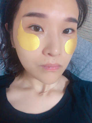 푸츄푸츄 Real repair skin cell premium patch — 5점을 준 리뷰어가 2018년 10월 올린 사용 사진