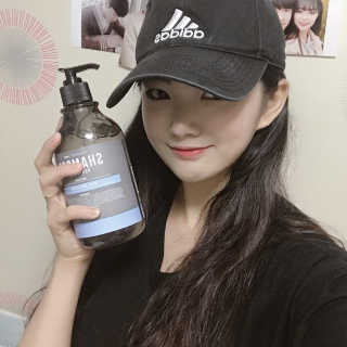 더블유드레스룸 더블유드레스품 퍼퓸드 헤어케어_샴푸.컨디셔너 — 3.5점을 준 리뷰어가 2018년 5월 올린 사용 사진