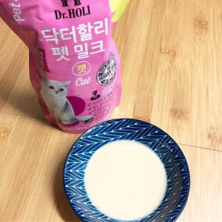닥터할리펫밀크 8종 — 4.67점을 준 리뷰어가 2018년 9월 올린 사용 사진