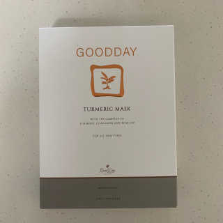 GoodDay Skincare GoodDay 강황 마스크 — 5점을 준 리뷰어가 2020년 2월 올린 사용 사진