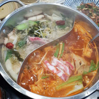 [미스터시래기]이베리코 콤보 샤브샤브+꼬막무침세트 — 4.67점을 준 리뷰어가 2018년 12월 올린 사용 사진