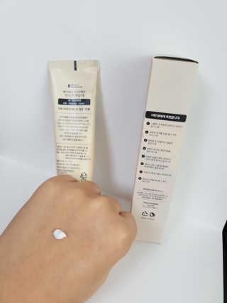 메이메리 쓰리이펙츠 모이스처 톤업크림 50ml — 5점을 준 리뷰어가 2019년 11월 올린 사용 사진