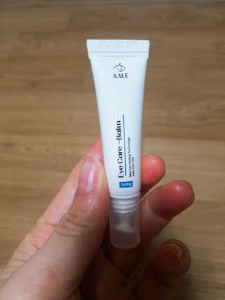 에이엠이 스마트폰으로 인한 눈뻑뻑 해소 AME아이케어밤 베이직 — 5점을 준 리뷰어가 2019년 1월 올린 사용 사진
