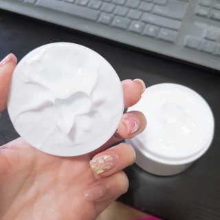 지고트 화이트닝 액티베이티드 크림 100g — 4점을 준 리뷰어가 2019년 5월 올린 사용 사진