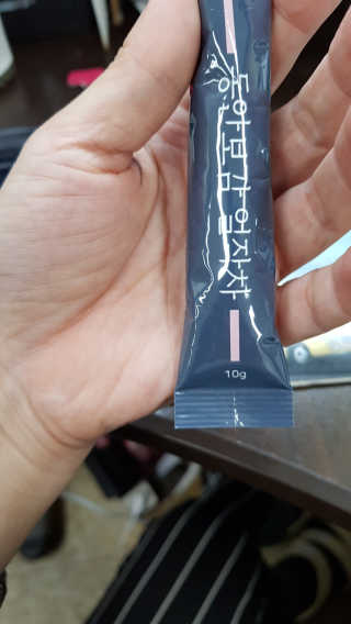 동안보감 얼작차 붓기를 빼주는 동안보감 한방 프리미엄 얼작차 — 4.5점을 준 리뷰어가 2019년 10월 올린 사용 사진