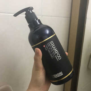 다슈코리아 다슈 데일리 한방 두피 골드 샴푸 500ml — 4.83점을 준 리뷰어가 2017년 6월 올린 사용 사진