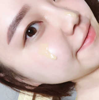 보타니티 [홍]조[진]정[결]케어 플라본 세럼 — 5점을 준 리뷰어가 2018년 5월 올린 사용 사진