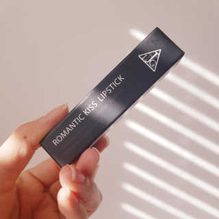 지고트 로맨틱 키스 립스틱 — 4.5점을 준 리뷰어가 2019년 1월 올린 사용 사진