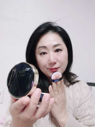 라임코스메틱 V 콜라겐 앰플 쿠션 — 5점을 준 리뷰어가 2020년 1월 올린 사용 사진