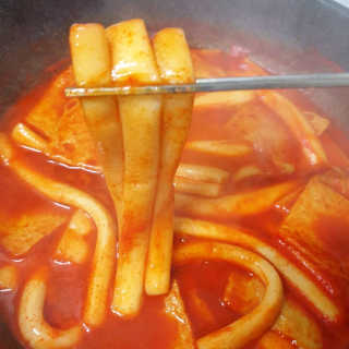 오이런국물떡볶이 — 5점을 준 리뷰어가 2018년 12월 올린 사용 사진