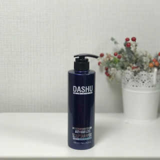 다슈코리아 다슈 데일리 한방 두피 골드 샴푸 500ml — 4.5점을 준 리뷰어가 2019년 1월 올린 사용 사진