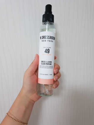 더블유드레스룸 드레스퍼퓸 150ml — 4.33점을 준 리뷰어가 2018년 8월 올린 사용 사진