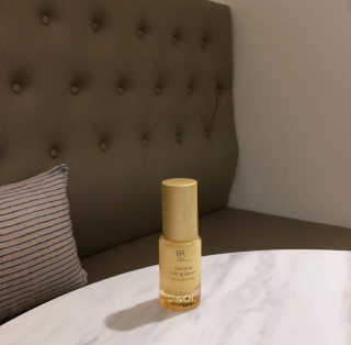 아이소이 불가리안 로즈 인텐시브 리프팅 세럼 20ml 탄력세럼 — 3.83점을 준 리뷰어가 2018년 11월 올린 사용 사진