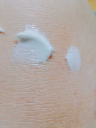 플렉스파워에이더블유에스 리커버리크림 30ml — 4.33점을 준 리뷰어가 2017년 5월 올린 사용 사진