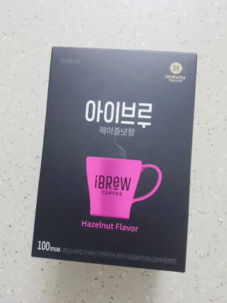 한국맥널티 아이브루 헤이즐넛향 100T — 5점을 준 리뷰어가 2019년 10월 올린 사용 사진
