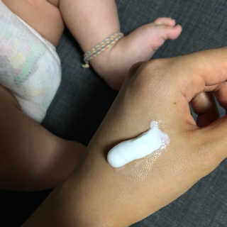 일리윤 세라마이드 아토 집중 크림 — 4.67점을 준 리뷰어가 2017년 6월 올린 사용 사진