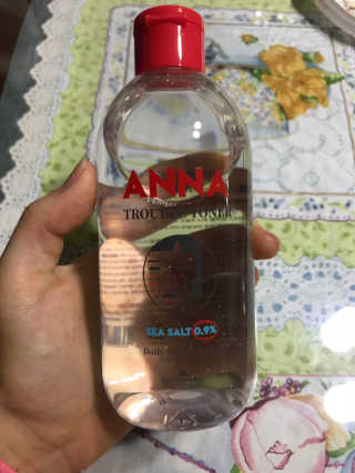 솔테라피 안나 트러블 토너 300ml — 4.5점을 준 리뷰어가 2019년 4월 올린 사용 사진