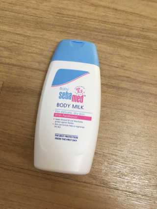 세바메드 베이비 바디밀크 200ml — 5점을 준 리뷰어가 2019년 12월 올린 사용 사진