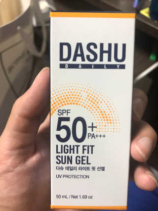 다슈코리아 다슈 데일리 라이트 핏 선젤 — 4.83점을 준 리뷰어가 2018년 8월 올린 사용 사진