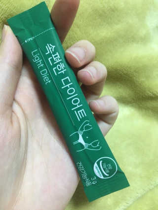 네츄럴굿띵스 속편한 다이어트 30포 — 3점을 준 리뷰어가 2019년 8월 올린 사용 사진