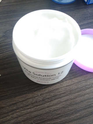 지고트 비타솔루션12 브라이트닝 앰플 크림 100ml — 5점을 준 리뷰어가 2019년 9월 올린 사용 사진