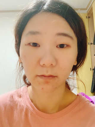 글랜무어 디톡 제올라이트 트럼블 클렌징 워터 — 4점을 준 리뷰어가 2019년 10월 올린 사용 사진