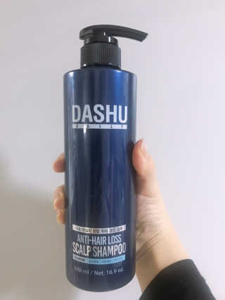 다슈코리아 다슈 데일리 한방 두피 골드 샴푸 500ml — 5점을 준 리뷰어가 2019년 3월 올린 사용 사진
