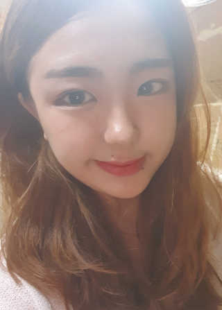 자빈드서울 윙크 파운데이션 팩트 — 5점을 준 리뷰어가 2019년 8월 올린 사용 사진