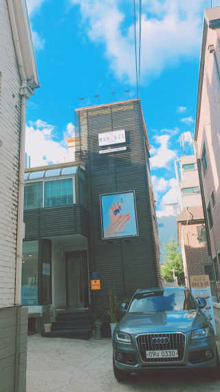 MDB네일 MBD네일 메종드보떼 왁싱 — 4.33점을 준 리뷰어가 2018년 9월 올린 사용 사진