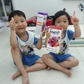 저칼로리 스무디바, 프루져 Froozer 2박스 — 5점을 준 리뷰어가 2019년 5월 올린 사용 사진