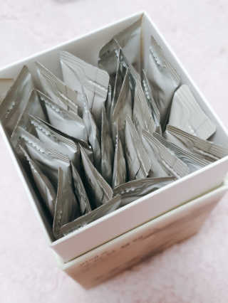 [하우투잇] 뤼에르 쿠르브 블랙 10ml x 30포 총 300ml — 5점을 준 리뷰어가 2020년 3월 올린 사용 사진