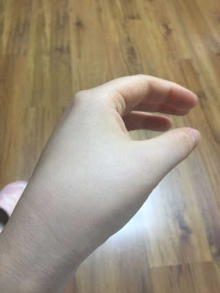 딜라잇18 아이.유 화이트닝크림 — 4점을 준 리뷰어가 2016년 12월 올린 사용 사진