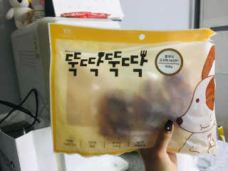 [펫토리아] 뚝딱뚝딱 400g 강아지 간식 베스트5종 — 5점을 준 리뷰어가 2019년 1월 올린 사용 사진