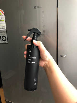 PEACE MOMENT 피스모먼트 인세컨즈포키친 320mL 천연살균소독제 — 5점을 준 리뷰어가 2018년 10월 올린 사용 사진