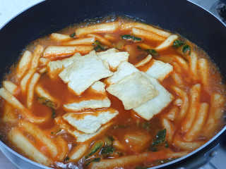 잠실맛집,홍코너떡볶이가우리집에[옛날맛,짜장맛옵션] — 5점을 준 리뷰어가 2019년 11월 올린 사용 사진
