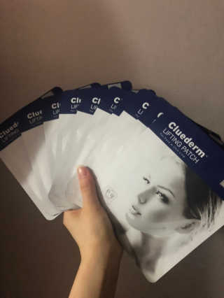 스케덤 클루덤 리프팅 패치 — 3.5점을 준 리뷰어가 2019년 4월 올린 사용 사진