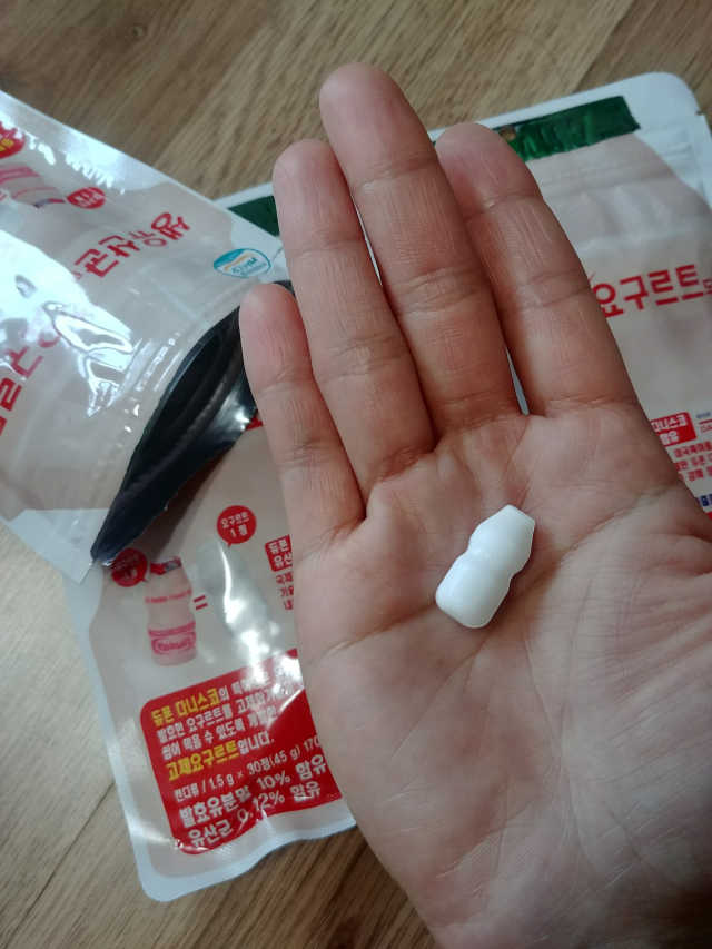 생유산균 먹고 또 요구르트도 먹고 30알X2 + 10알X1 리뷰 사진