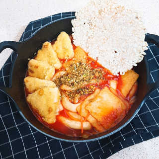 두번째 국떡 국가대표 떡볶이 1팩 + 영미칩 2봉 증정 — 5점을 준 리뷰어가 2019년 2월 올린 사용 사진