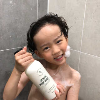 (주)에네스티 내추럴 촉촉  오트밀 바디워시 500ml — 4점을 준 리뷰어가 2019년 8월 올린 사용 사진