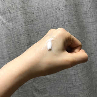 [후르디아] 민감피부 수분크림 비건 아보카도 크림 — 5점을 준 리뷰어가 2019년 12월 올린 사용 사진
