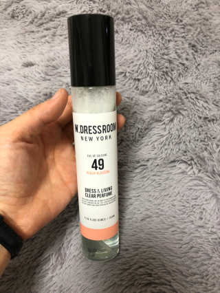 더블유드레스룸 드레스퍼퓸 150ml — 4.17점을 준 리뷰어가 2018년 6월 올린 사용 사진