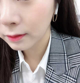 [더마퀸]쿨링스틱 페이스앤아이 — 2.5점을 준 리뷰어가 2019년 6월 올린 사용 사진