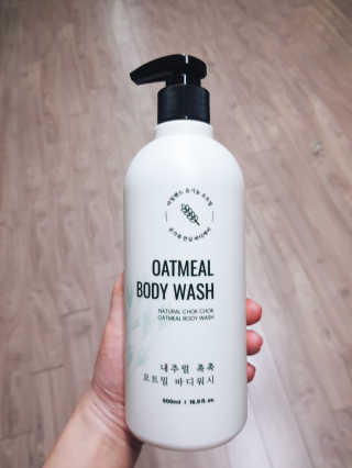 (주)에네스티 내추럴 촉촉  오트밀 바디워시 500ml — 5점을 준 리뷰어가 2020년 1월 올린 사용 사진
