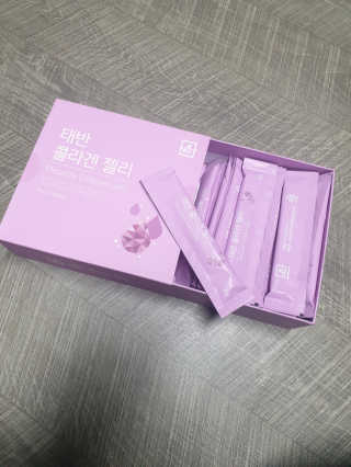 네츄럴굿띵스 태반 콜라겐 젤리 15포 — 5점을 준 리뷰어가 2019년 3월 올린 사용 사진