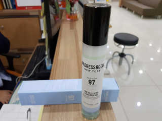 더블유드레스룸 드레스퍼퓸 150ml — 3.33점을 준 리뷰어가 2018년 10월 올린 사용 사진