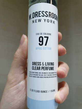 더블유드레스룸 드레스퍼퓸 150ml — 5점을 준 리뷰어가 2018년 11월 올린 사용 사진